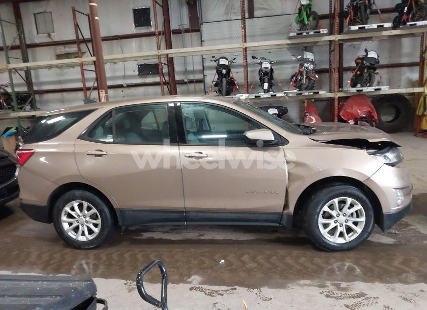 Photo 13 of 2019 Chevrolet Equinox LS (VIN 2GNAXSEV8K6291753)