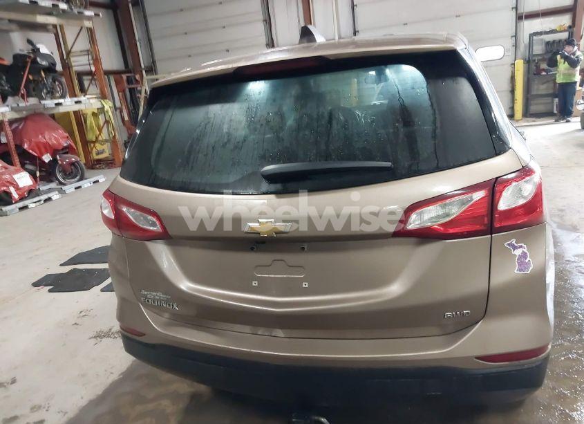 Photo 16 of 2019 Chevrolet Equinox LS (VIN 2GNAXSEV8K6291753)