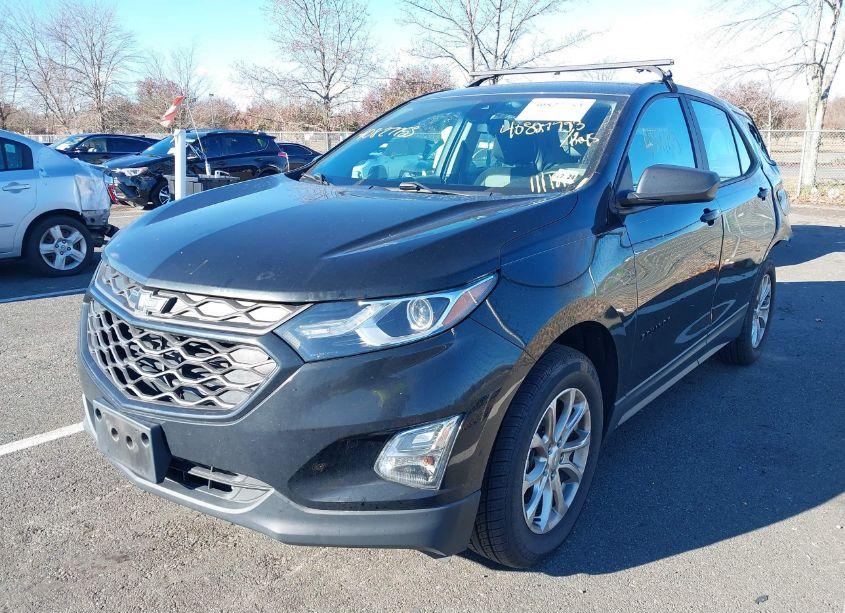 Photo 2 of 2020 Chevrolet Equinox AWD LS (VIN 2GNAXSEV8L6137321)