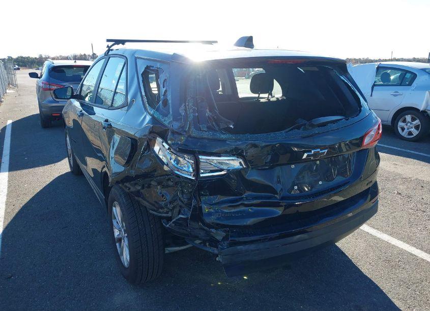 Photo 3 of 2020 Chevrolet Equinox AWD LS (VIN 2GNAXSEV8L6137321)