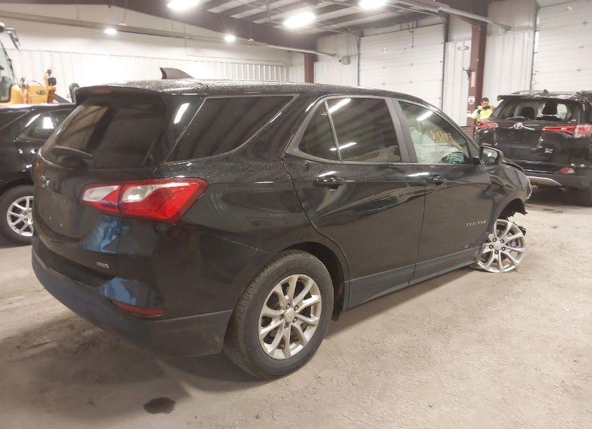 Photo 4 of 2020 Chevrolet Equinox AWD LS (VIN 2GNAXSEV8L6216519)