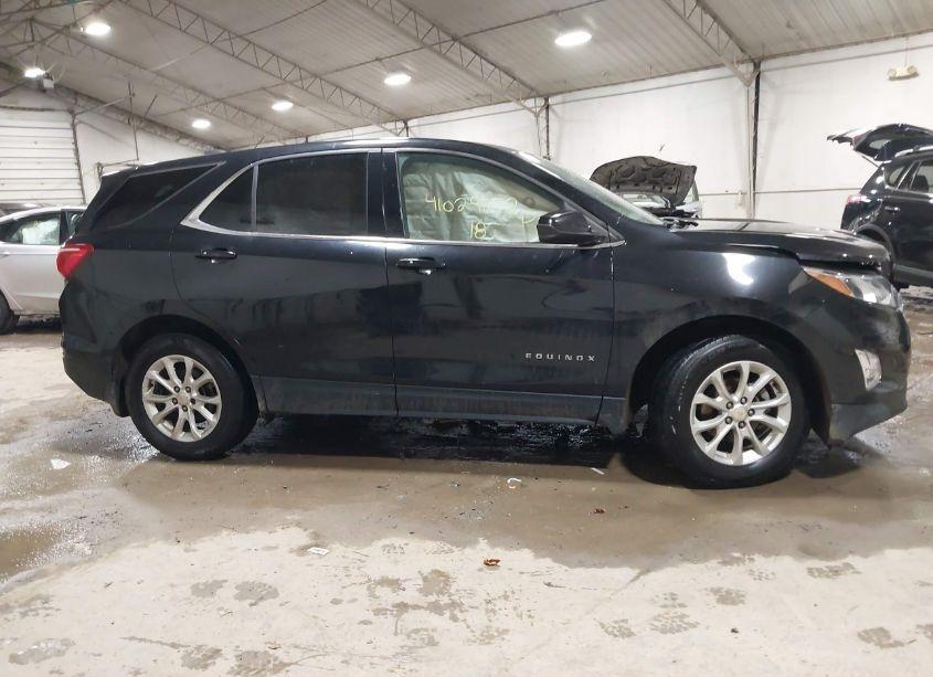 Photo 13 of 2018 Chevrolet Equinox LT (VIN 2GNAXSEV9J6157297)