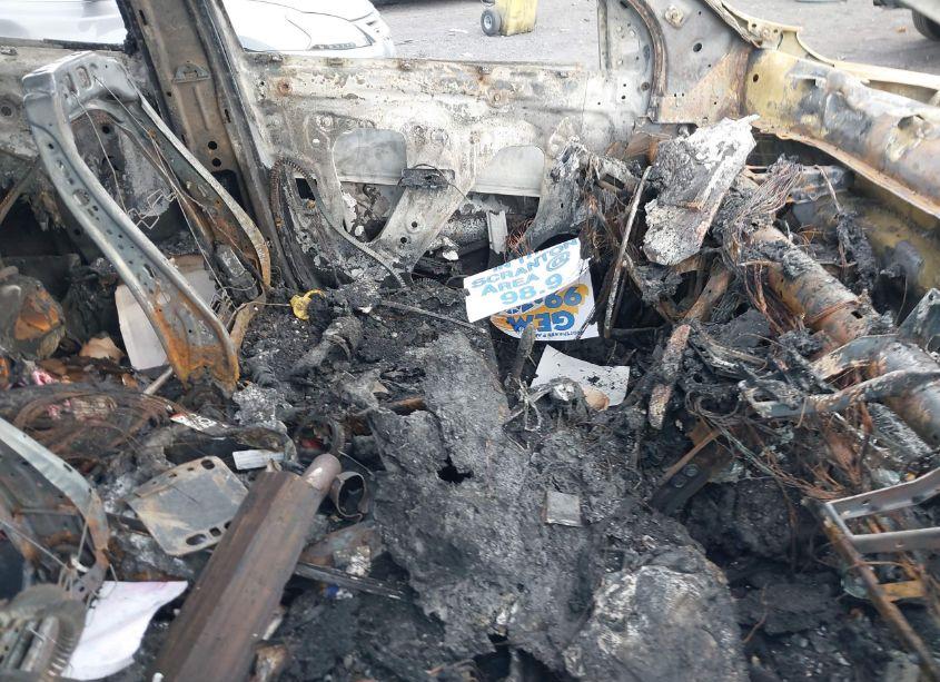 Photo 5 of 2018 Chevrolet Equinox LT (VIN 2GNAXSEV9J6237991)