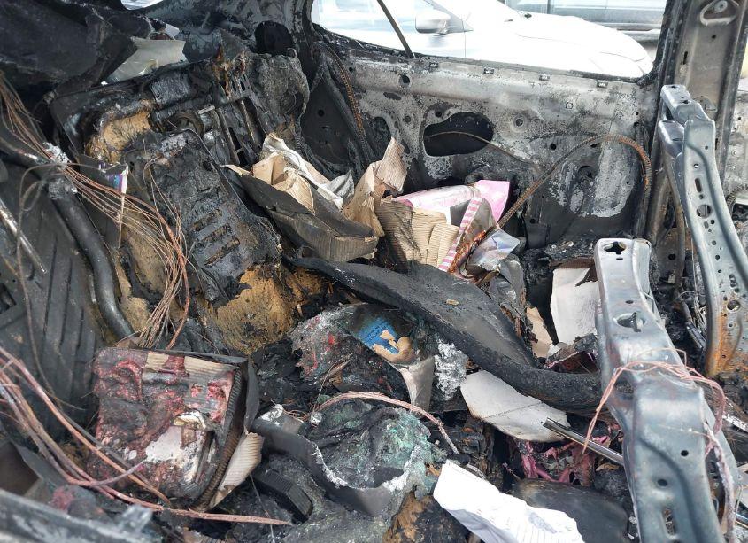 Photo 8 of 2018 Chevrolet Equinox LT (VIN 2GNAXSEV9J6237991)