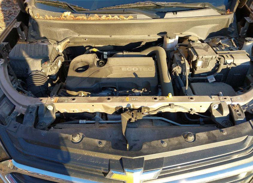 Photo 10 of 2018 Chevrolet Equinox LT (VIN 2GNAXSEV9J6332695)