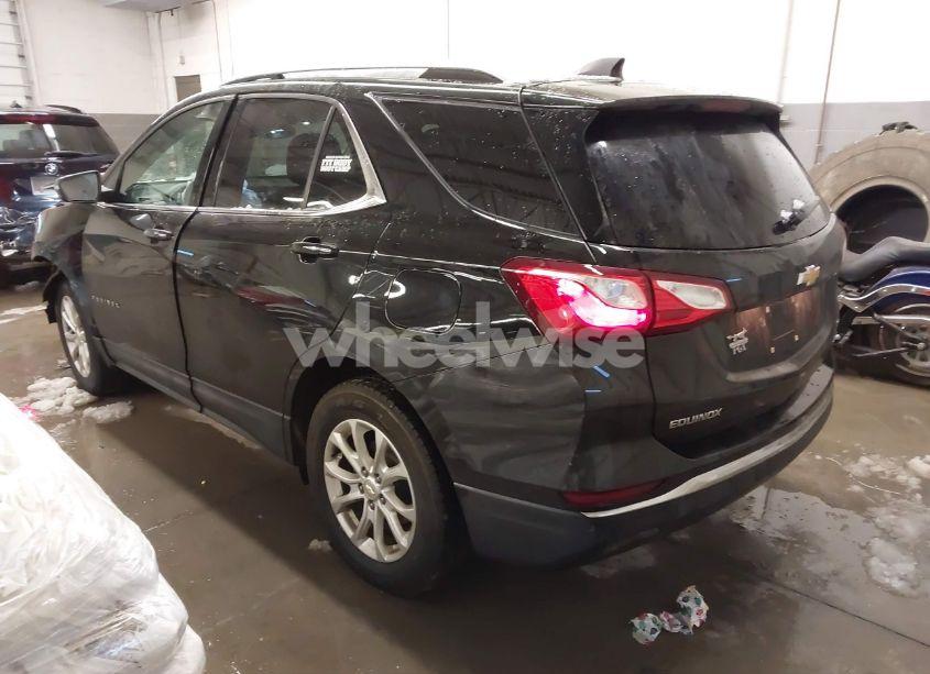 Photo 3 of 2018 Chevrolet Equinox LT (VIN 2GNAXSEV9J6333491)