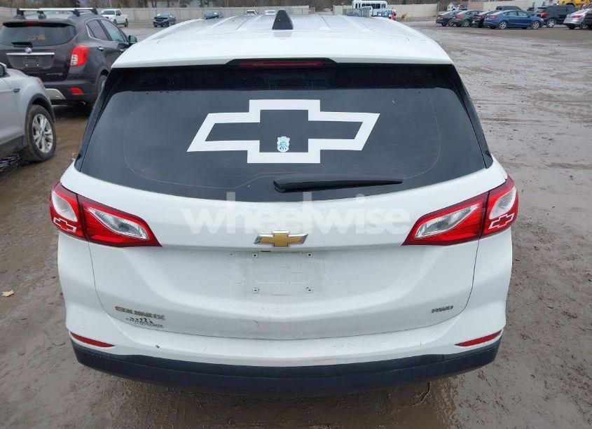 Photo 16 of 2019 Chevrolet Equinox LS (VIN 2GNAXSEV9K6138251)