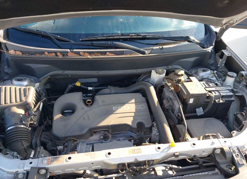 Photo 10 of 2019 Chevrolet Equinox LS (VIN 2GNAXSEV9K6224272)