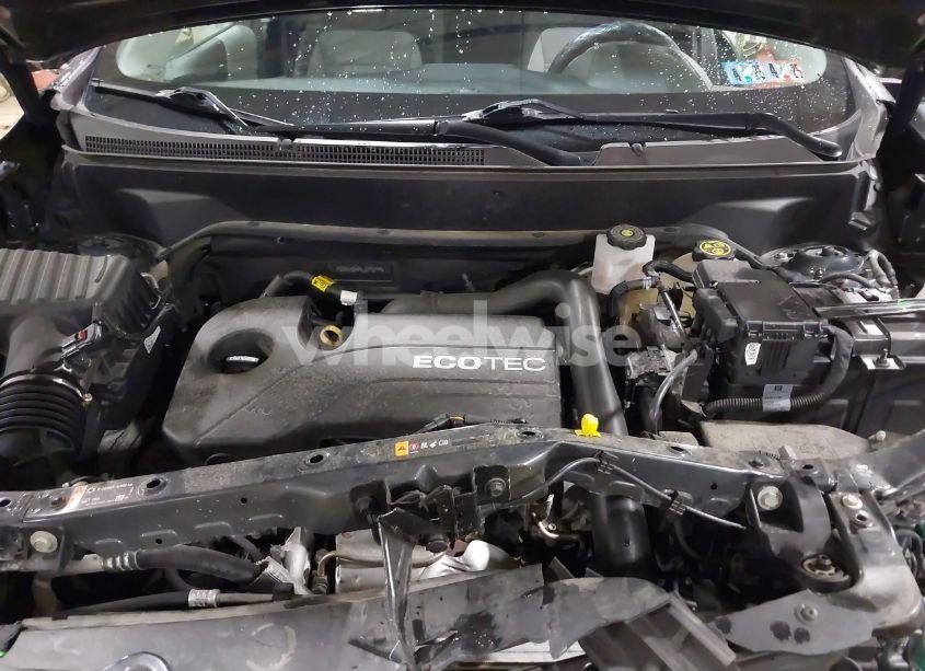 Photo 10 of 2020 Chevrolet Equinox AWD LS (VIN 2GNAXSEV9L6193199)