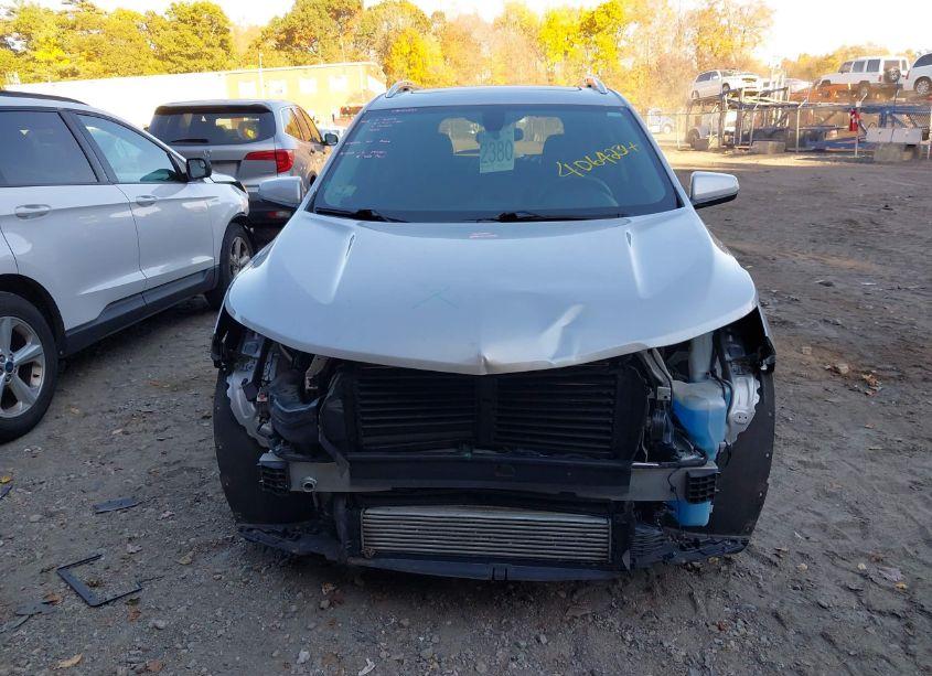 Photo 13 of 2018 Chevrolet Equinox LT (VIN 2GNAXSEVXJ6157129)