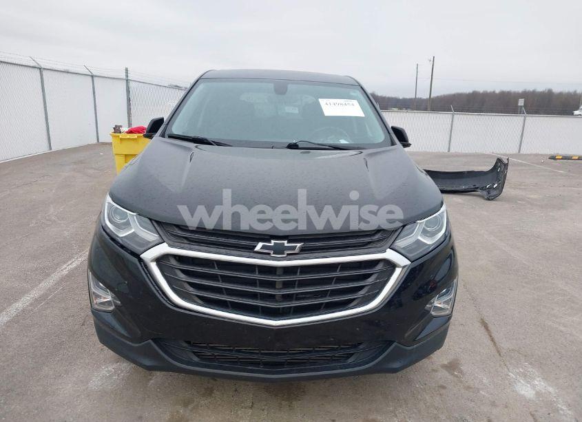 Photo 13 of 2018 Chevrolet Equinox LT (VIN 2GNAXSEVXJ6222643)