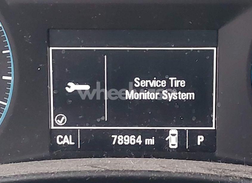 Photo 16 of 2018 Chevrolet Equinox LT (VIN 2GNAXSEVXJ6222643)