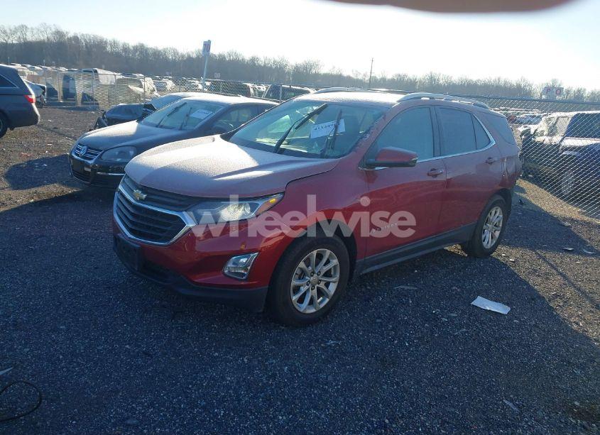Photo 2 of 2018 Chevrolet Equinox LT (VIN 2GNAXSEVXJ6238325)