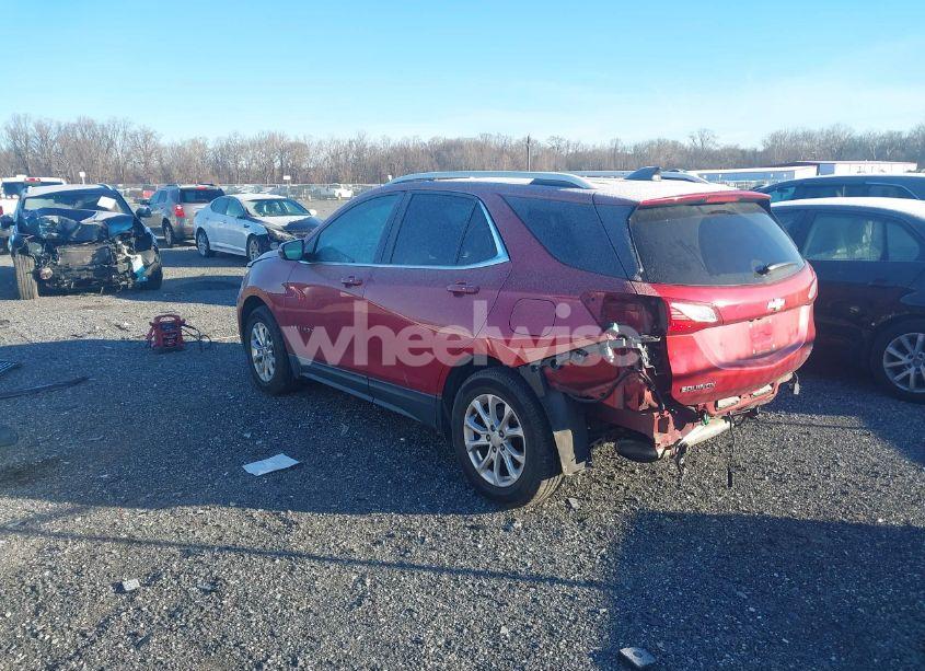 Photo 3 of 2018 Chevrolet Equinox LT (VIN 2GNAXSEVXJ6238325)