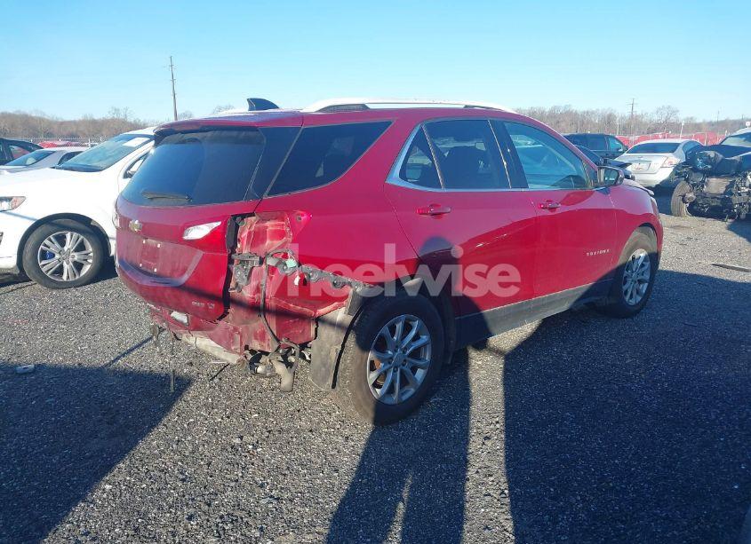 Photo 4 of 2018 Chevrolet Equinox LT (VIN 2GNAXSEVXJ6238325)