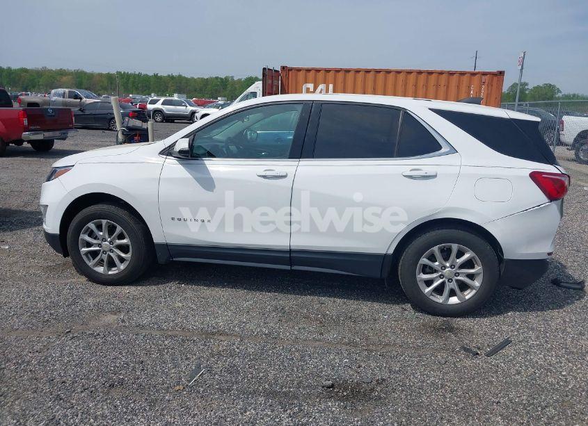 Photo 14 of 2018 Chevrolet Equinox LT (VIN 2GNAXSEVXJ6250457)