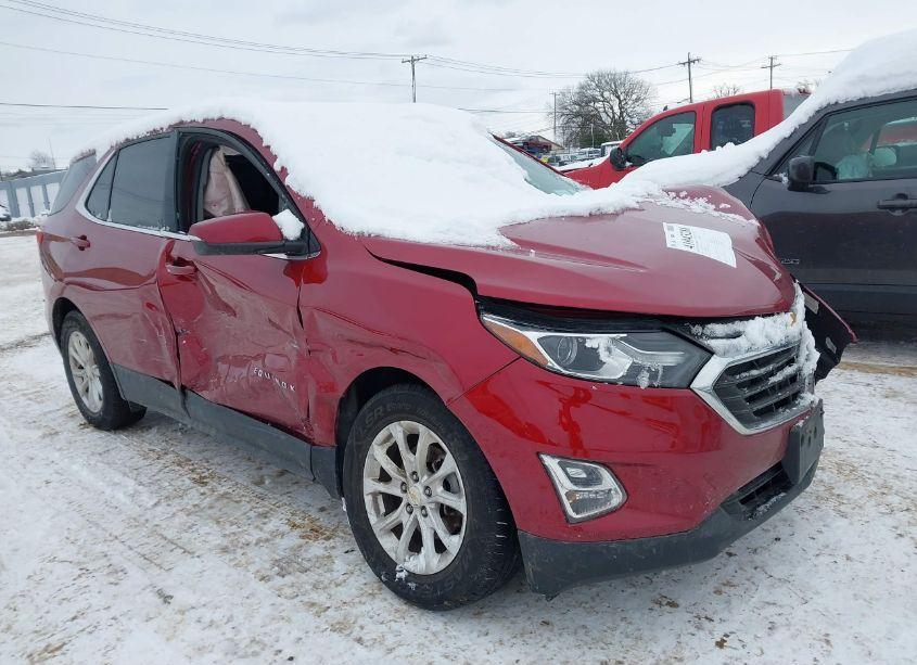 2018 Chevrolet Equinox LT (VIN 2GNAXSEVXJ6251611) main photo