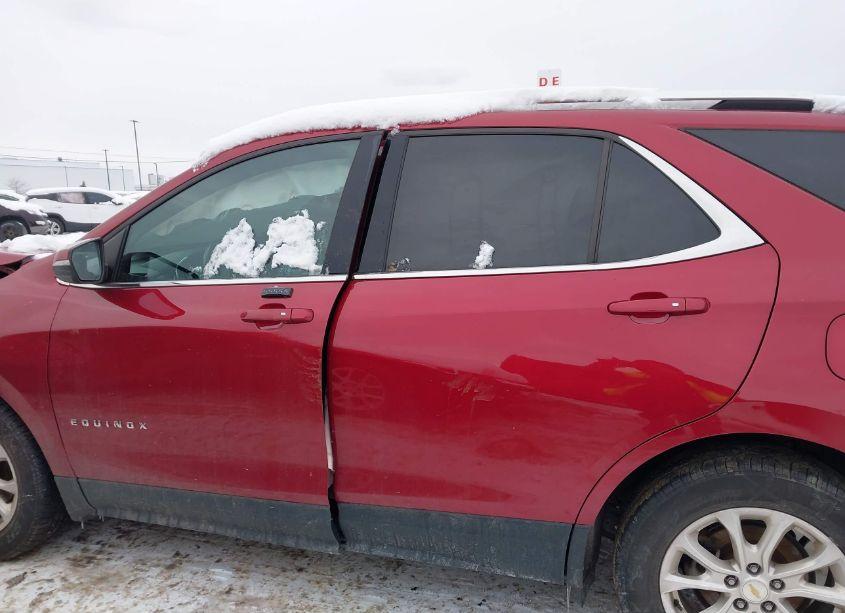 Photo 14 of 2018 Chevrolet Equinox LT (VIN 2GNAXSEVXJ6251611)