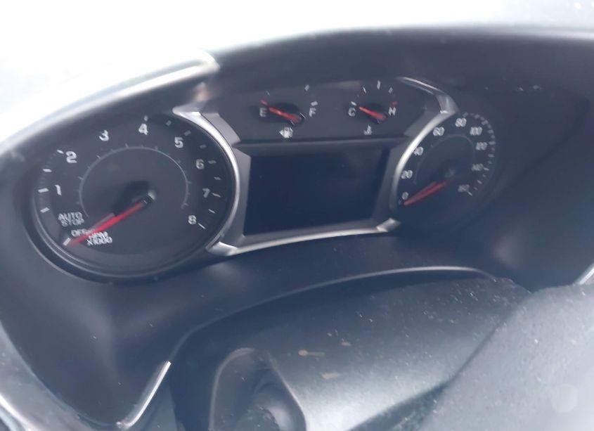 Photo 7 of 2018 Chevrolet Equinox LT (VIN 2GNAXSEVXJ6251611)