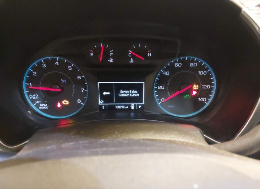 Photo 15 of 2018 Chevrolet Equinox LT (VIN 2GNAXSEVXJ6268716)