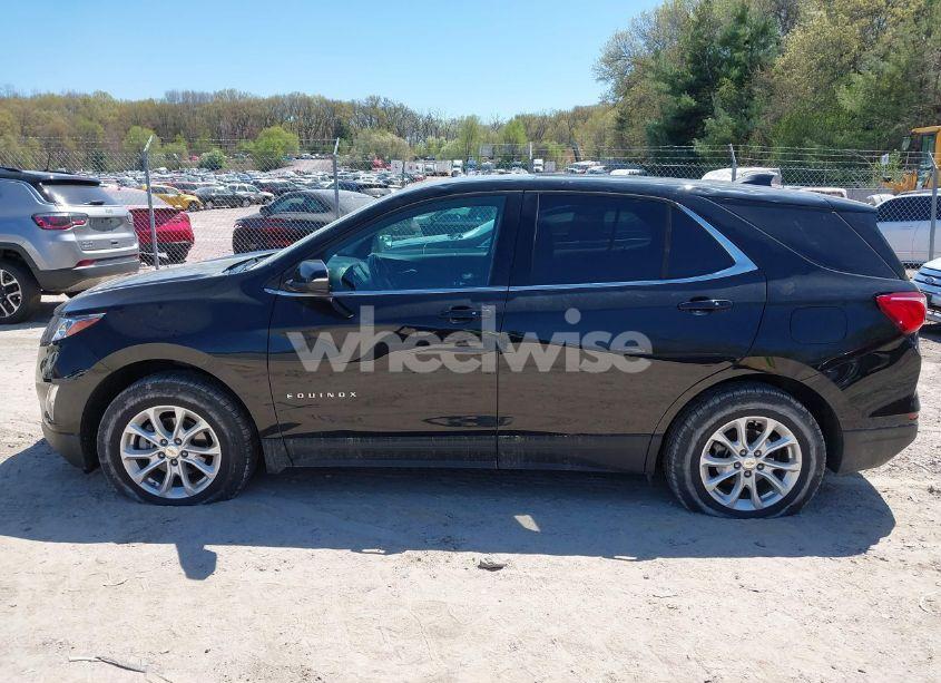 Photo 15 of 2018 Chevrolet Equinox LT (VIN 2GNAXSEVXJ6290473)
