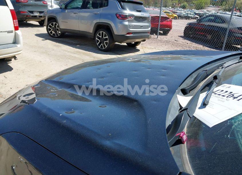 Photo 18 of 2018 Chevrolet Equinox LT (VIN 2GNAXSEVXJ6290473)