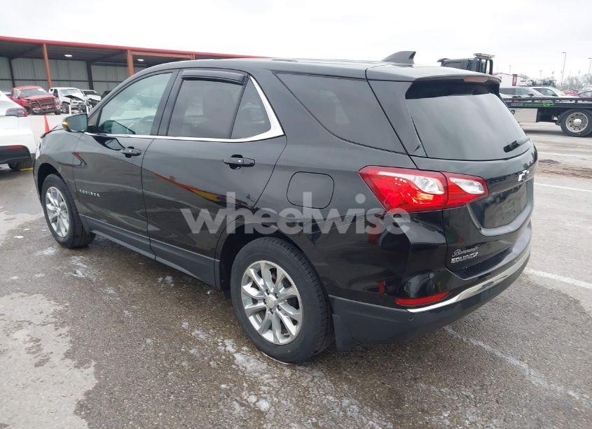 Photo 3 of 2018 Chevrolet Equinox LT (VIN 2GNAXSEVXJ6321320)