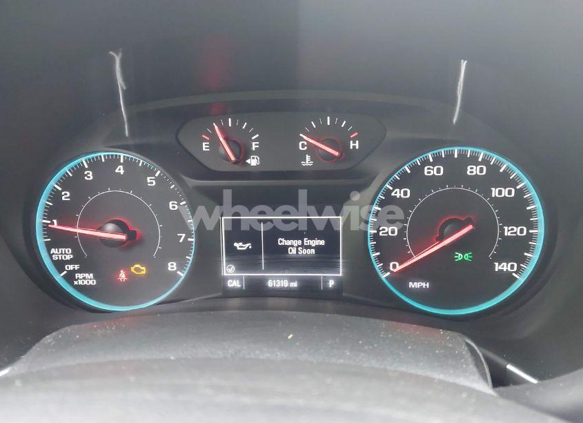 Photo 7 of 2018 Chevrolet Equinox LT (VIN 2GNAXSEVXJ6321320)