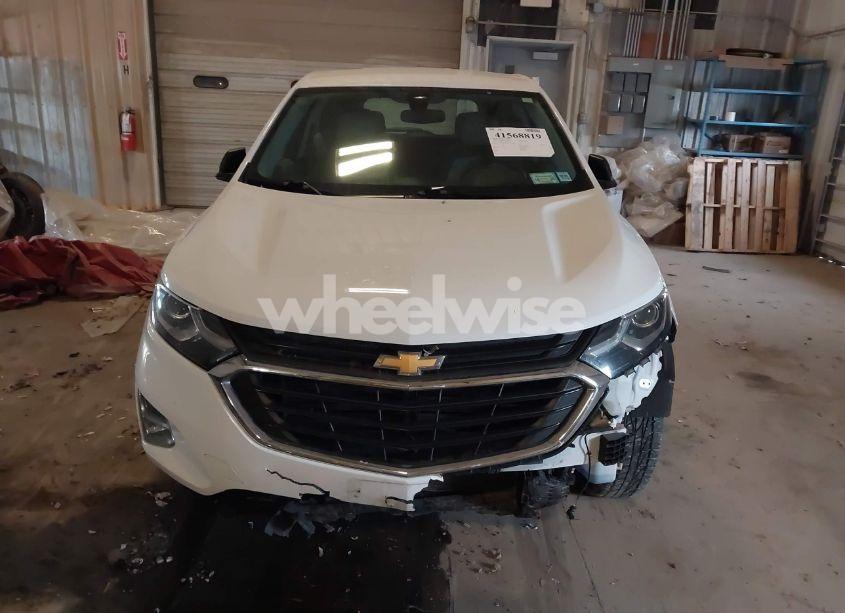Photo 12 of 2019 Chevrolet Equinox LS (VIN 2GNAXSEVXK6133107)