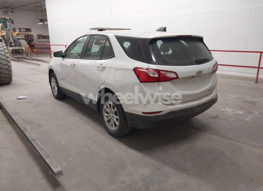 Photo 3 of 2020 Chevrolet Equinox AWD LS (VIN 2GNAXSEVXL6198766)