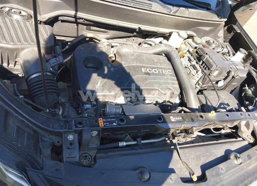 Photo 10 of 2020 Chevrolet Equinox AWD LS (VIN 2GNAXSEVXL6266547)