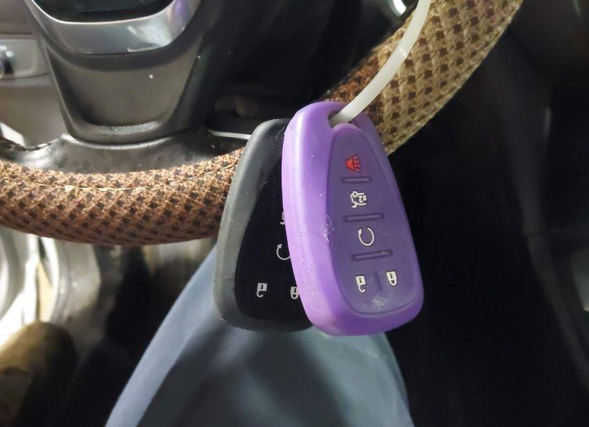 Photo 11 of 2019 Chevrolet Equinox LT (VIN 2GNAXTEV0K6236185)