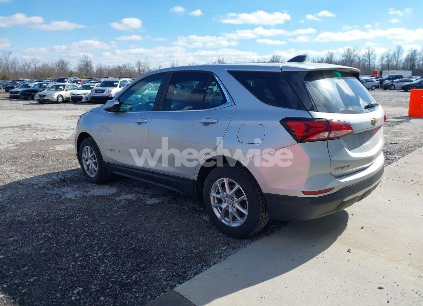 Photo 3 of 2022 Chevrolet Equinox AWD 2FL (VIN 2GNAXTEV0N6135510)