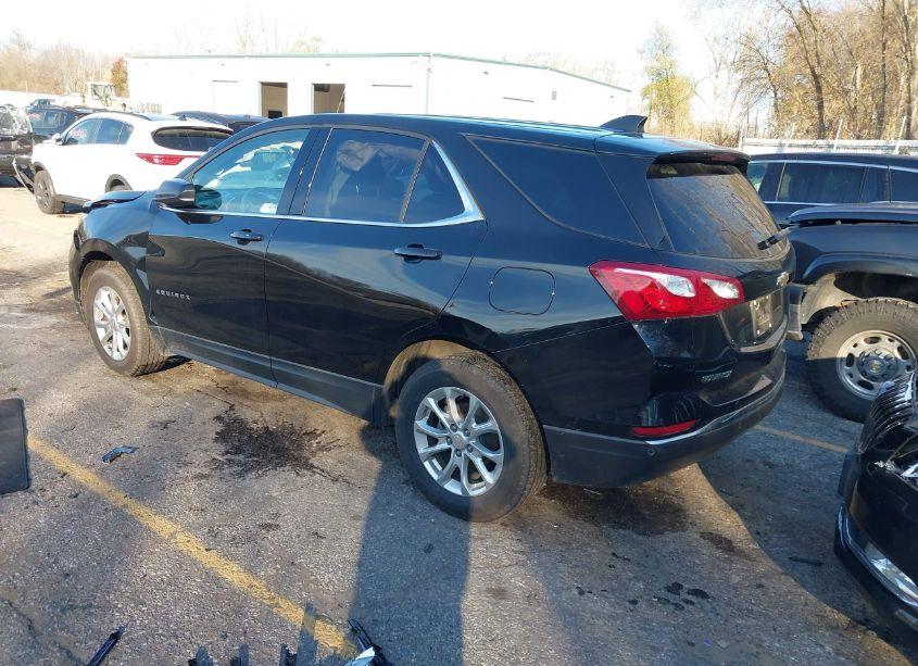 Photo 3 of 2020 Chevrolet Equinox AWD 2FL (VIN 2GNAXTEV1L6207702)