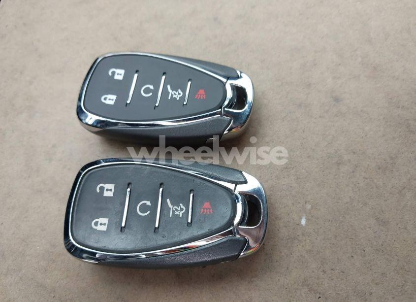 Photo 11 of 2022 Chevrolet Equinox AWD 2FL (VIN 2GNAXTEV1N6142093)