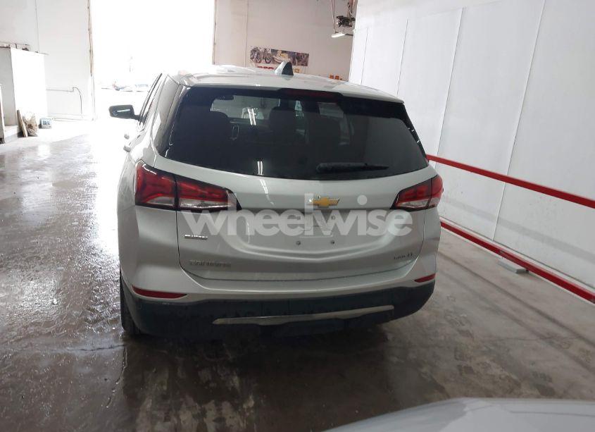 Photo 16 of 2022 Chevrolet Equinox AWD 2FL (VIN 2GNAXTEV1N6142093)
