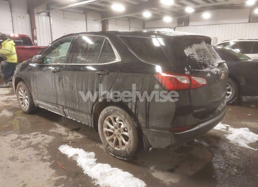 Photo 3 of 2020 Chevrolet Equinox AWD 2FL (VIN 2GNAXTEV2L6130516)