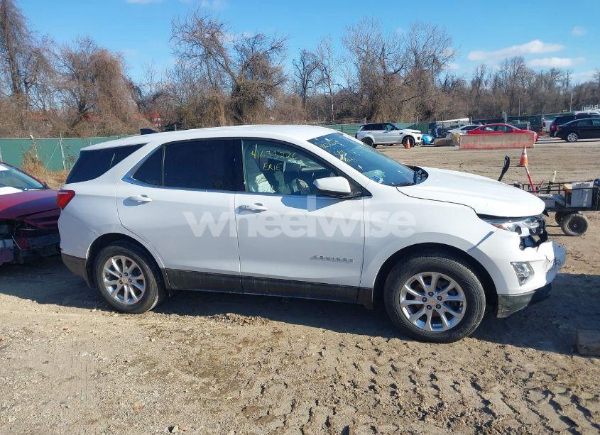 Photo 13 of 2020 Chevrolet Equinox AWD 2FL (VIN 2GNAXTEV3L6125390)