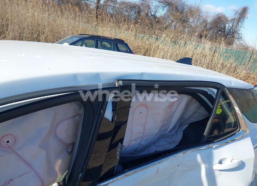 Photo 19 of 2020 Chevrolet Equinox AWD 2FL (VIN 2GNAXTEV3L6125390)