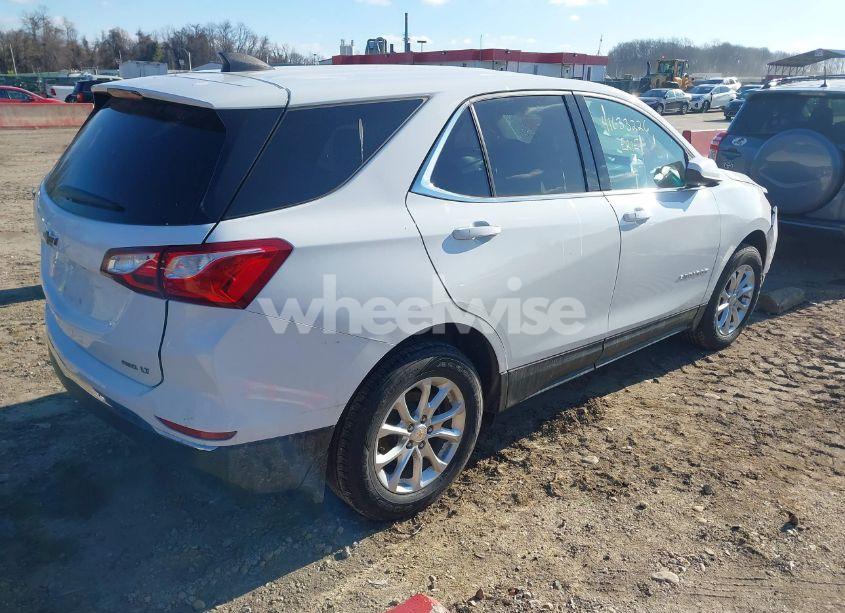 Photo 4 of 2020 Chevrolet Equinox AWD 2FL (VIN 2GNAXTEV3L6125390)