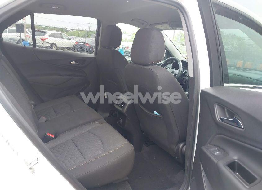 Photo 7 of 2020 Chevrolet Equinox AWD 2FL (VIN 2GNAXTEV3L6257324)