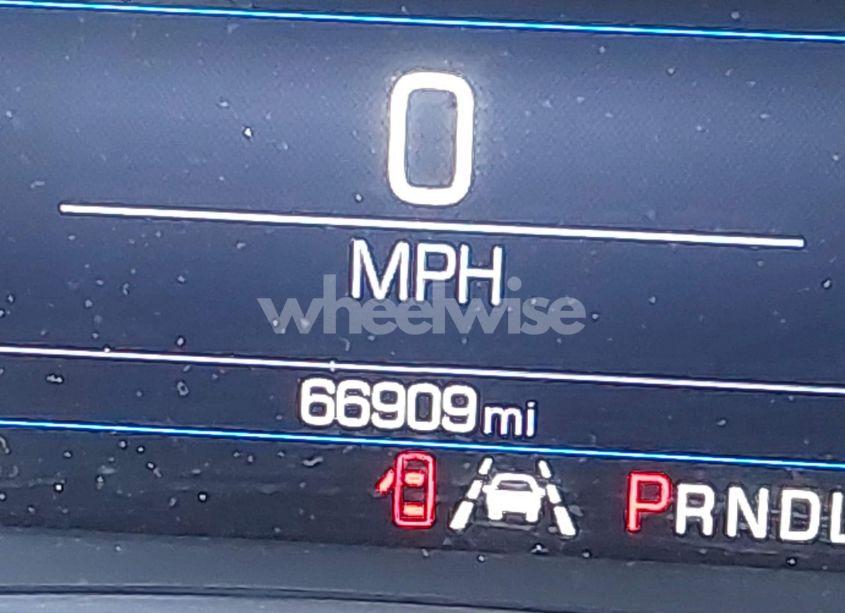 Photo 15 of 2021 Chevrolet Equinox AWD 2FL (VIN 2GNAXTEV3M6141221)