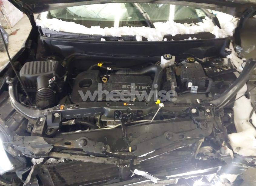 Photo 10 of 2019 Chevrolet Equinox LT (VIN 2GNAXTEV4K6290573)