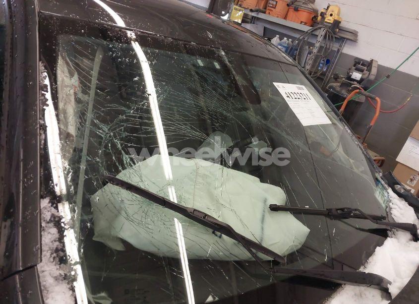 Photo 21 of 2019 Chevrolet Equinox LT (VIN 2GNAXTEV4K6290573)