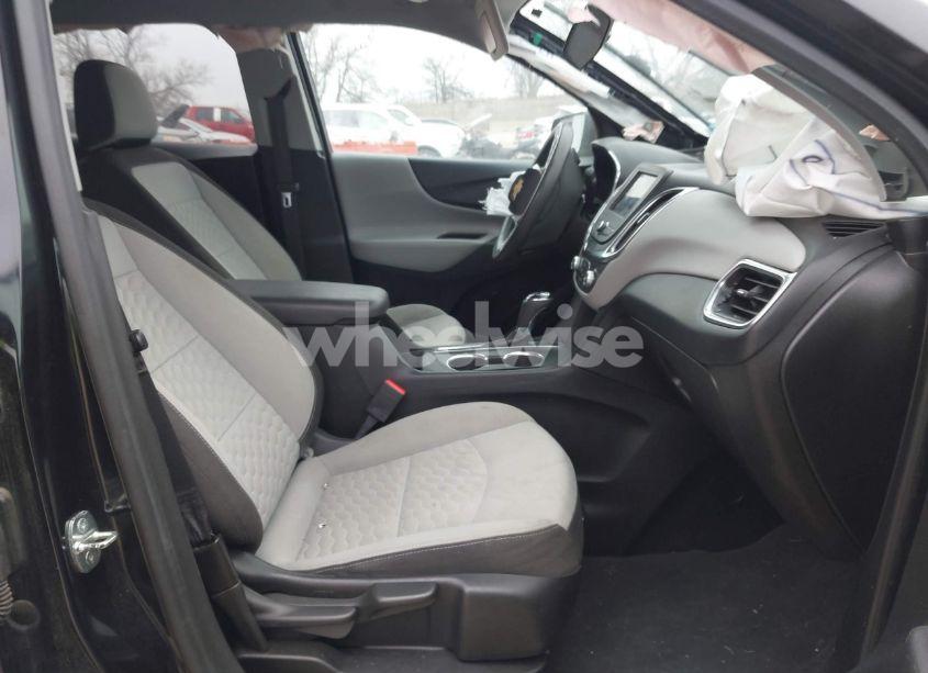 Photo 5 of 2020 Chevrolet Equinox AWD 2FL (VIN 2GNAXTEV4L6161430)