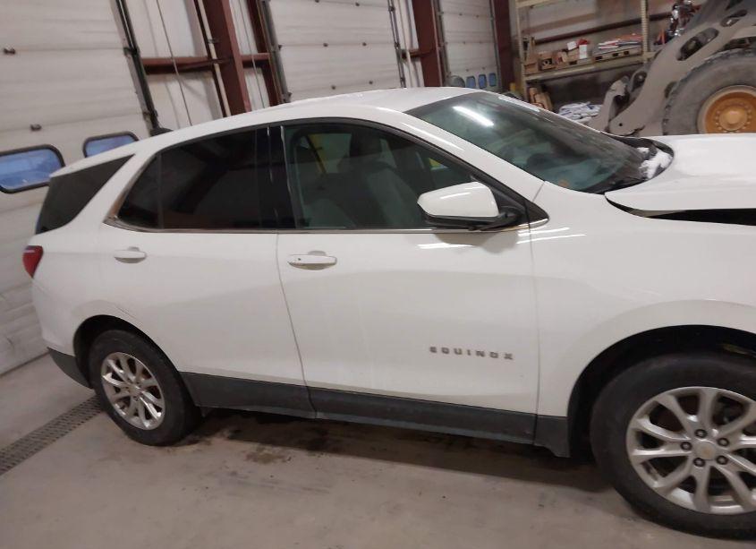 Photo 13 of 2020 Chevrolet Equinox AWD 2FL (VIN 2GNAXTEV4L6224638)