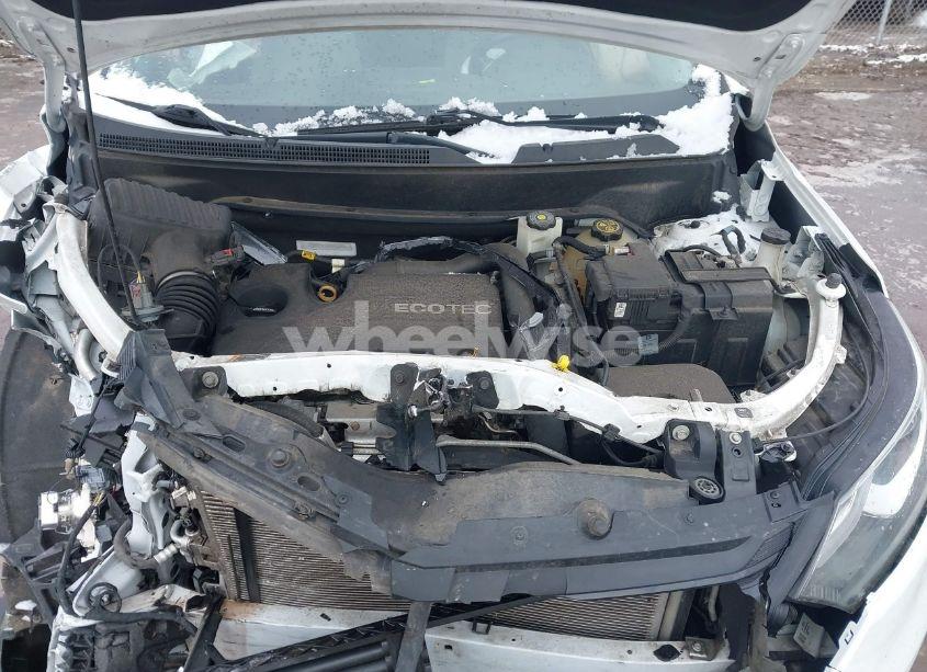 Photo 10 of 2019 Chevrolet Equinox LT (VIN 2GNAXTEV5K6190594)