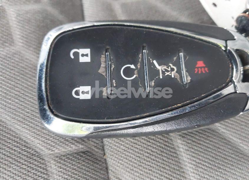 Photo 11 of 2019 Chevrolet Equinox LT (VIN 2GNAXTEV5K6190594)