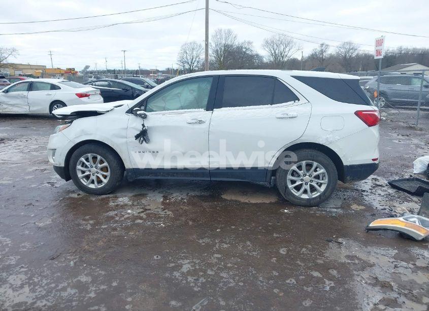Photo 15 of 2019 Chevrolet Equinox LT (VIN 2GNAXTEV5K6190594)
