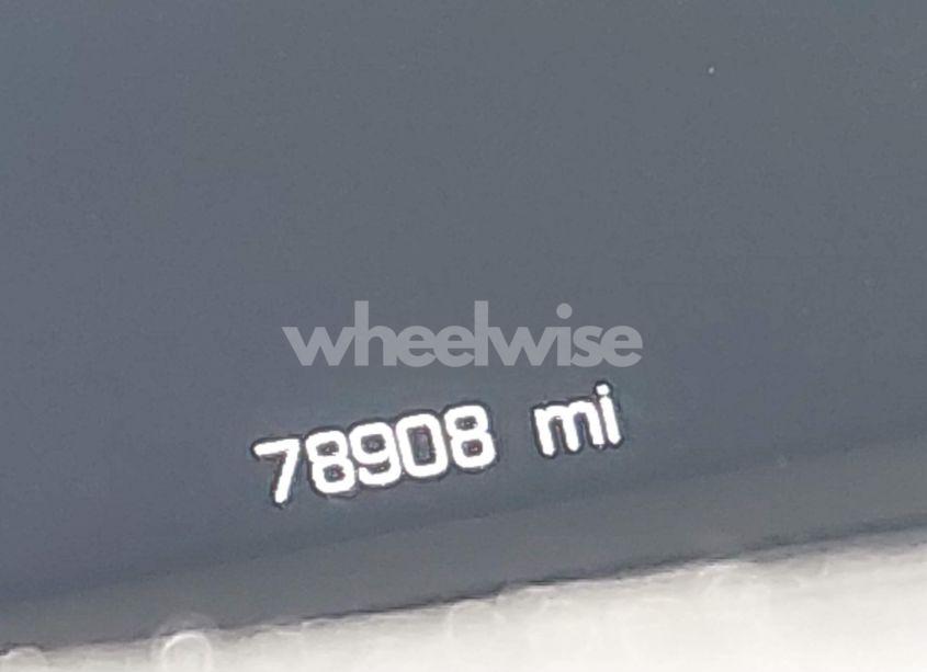 Photo 16 of 2019 Chevrolet Equinox LT (VIN 2GNAXTEV5K6190594)